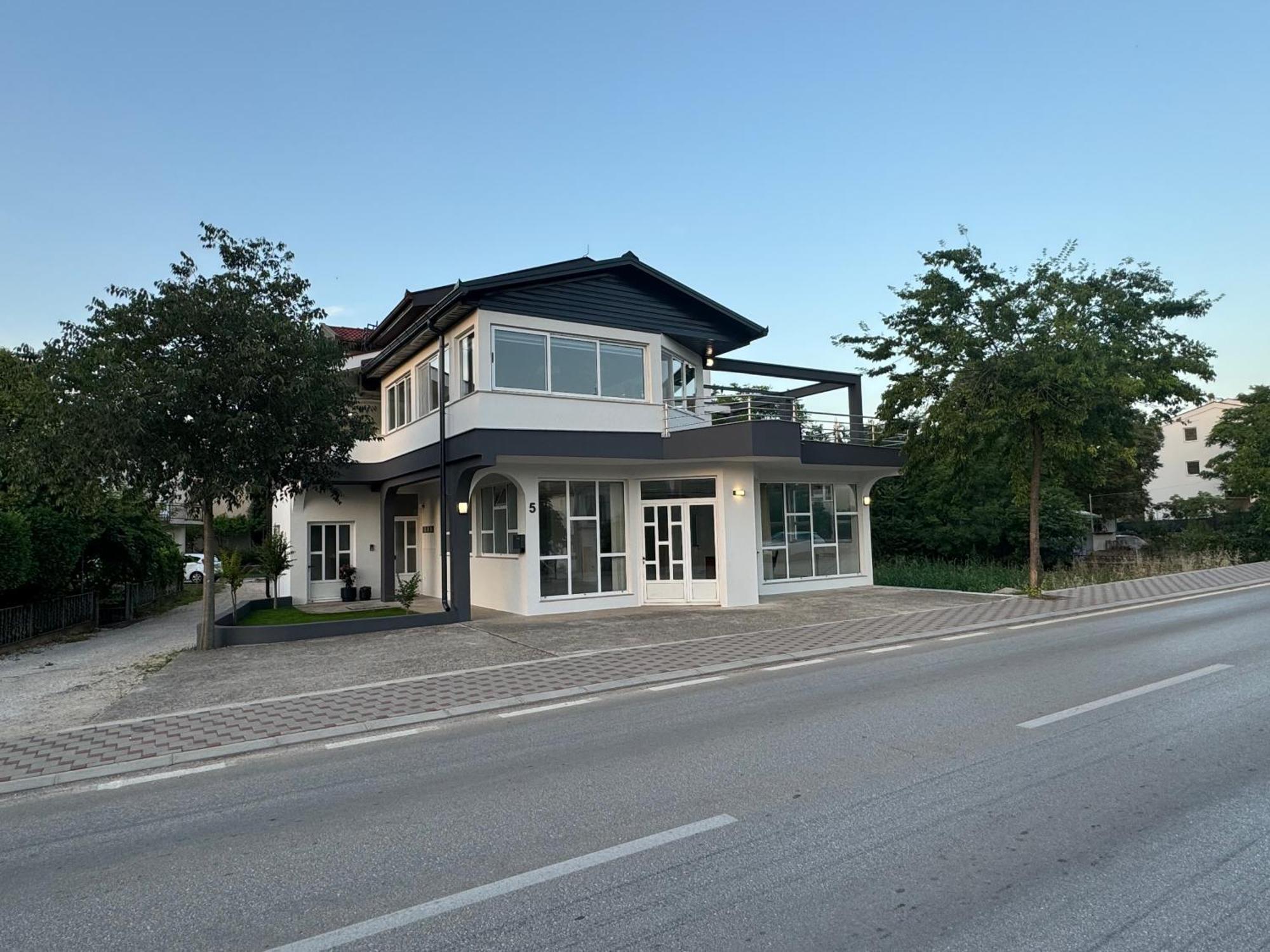 Apartment Camellia Ljubuški Eksteriør bilde